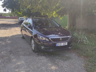 Peugeot 308 foto 9