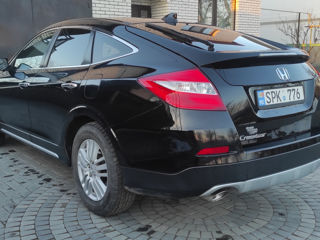 Honda Crosstour foto 6