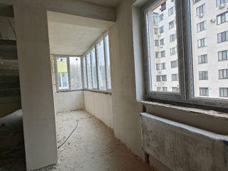 Apartament cu 3 camere, 127 m², Sculeni, Chișinău foto 5