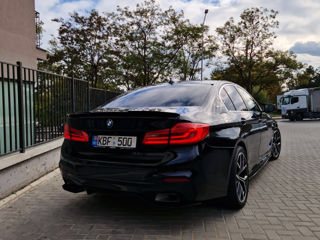 BMW 5 Series foto 3