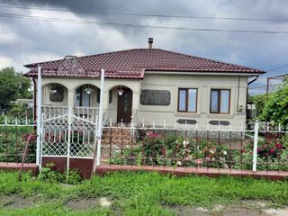 Vindem casă în satul Elizavetovca r-nul Donduseni. foto 1