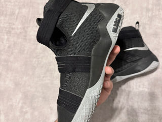 Nike Zoom LeBron Soldier 10 foto 4