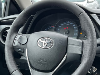 Toyota Corolla foto 12