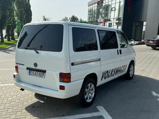 Volkswagen Transporter foto 4