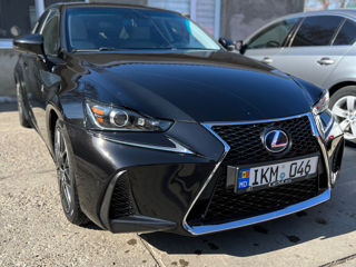 Lexus IS Series foto 2