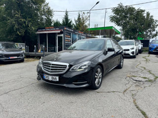 Mercedes E-Class foto 1