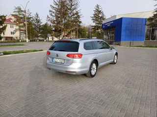 Volkswagen Passat foto 10