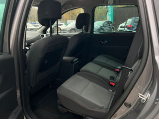 Renault Grand Scenic foto 14