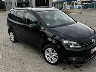 Volkswagen Touran foto 6