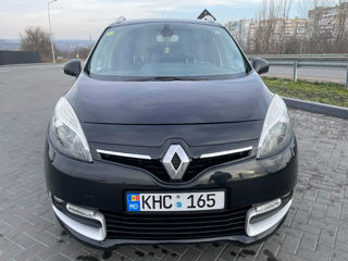 Renault Grand Scenic foto 2