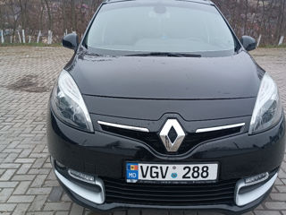 Renault Grand Scenic foto 3