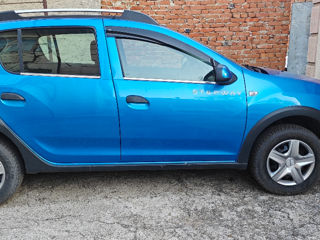 Dacia Sandero Stepway foto 1