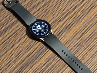 Samsung Watch4 foto 2