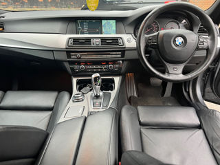 BMW 5 Series foto 7