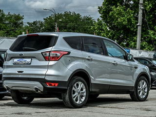 Ford Kuga foto 6