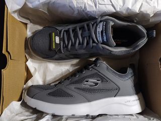 Skechers, Asics новые кроссовки оригинал . foto 1