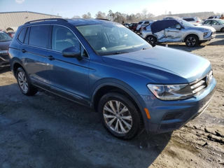 Volkswagen Tiguan foto 4