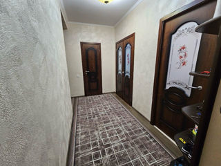 Apartament cu 2 camere, 70 m², Telecentru, Chișinău foto 3