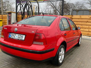 Volkswagen Bora foto 3