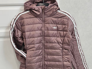 Scurta Adidas,  originala.