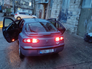 Renault Laguna foto 8