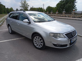 Volkswagen Passat foto 1