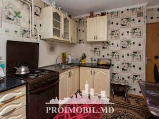 Rîșcani! 3 camere, mobilate, stare locativă bună! 76 mp, 39 500 euro! foto 3