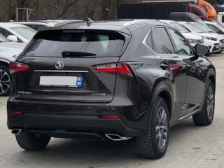 Lexus NX Series foto 3