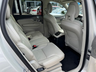 Volvo XC90 foto 16