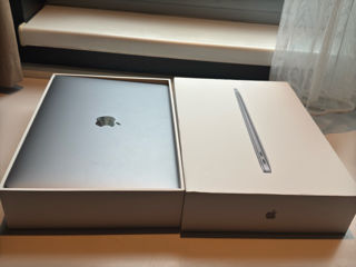 MacBook Air 13 2020 M1 256gb