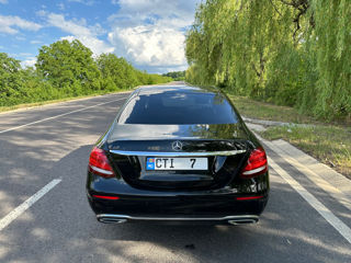 Mercedes E-Class foto 4