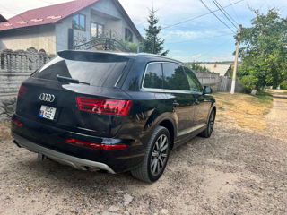 Audi Q7 foto 2