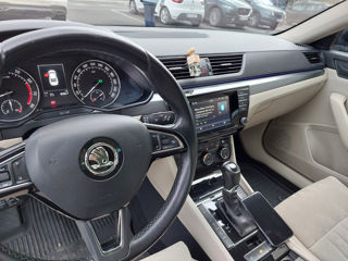 Skoda Superb foto 6