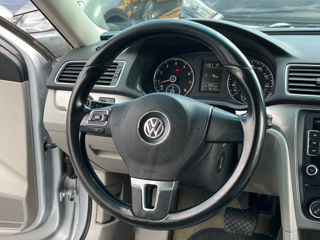 Volkswagen Passat foto 11