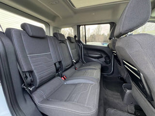 Ford Tourneo Connect foto 17