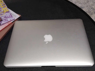 Macbook Air 7,2, 13,9,  2017 Core I5,8Gb Ram,256Gb SSD