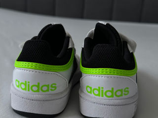 Кроссовки новые adidas foto 5