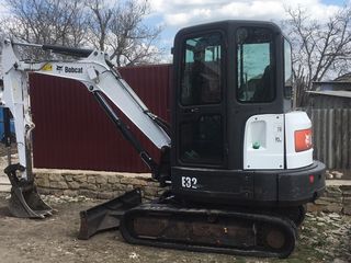 Prestam servikii minii  excavator komatsu.bobcat foto 6