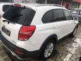 Chevrolet Captiva foto 4