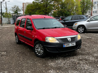 Dacia Logan foto 1