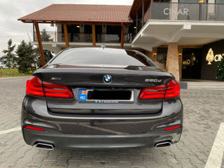 BMW 5 Series foto 6