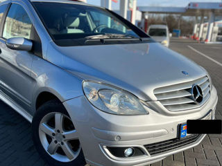 Mercedes B-Class foto 7