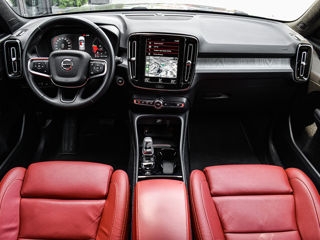 Volvo XC40 foto 12