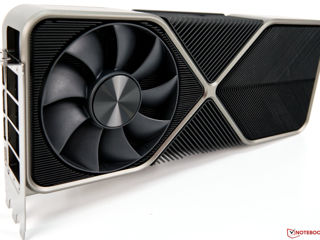 RTX 3080 Founder Edition foto 3