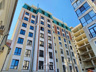 Apartament cu 3 camere, 87 m², Centru, Chișinău foto 1
