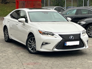 Lexus ES Series