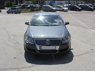 Volkswagen Passat foto 2