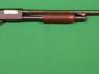 Помповое ружье  ИЖ-81 кал.12   с двумя прикладами в отличном состоянии очень надежное. foto 1