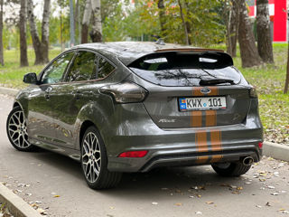 Ford Focus foto 4