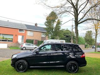 Mercedes ML Class foto 5